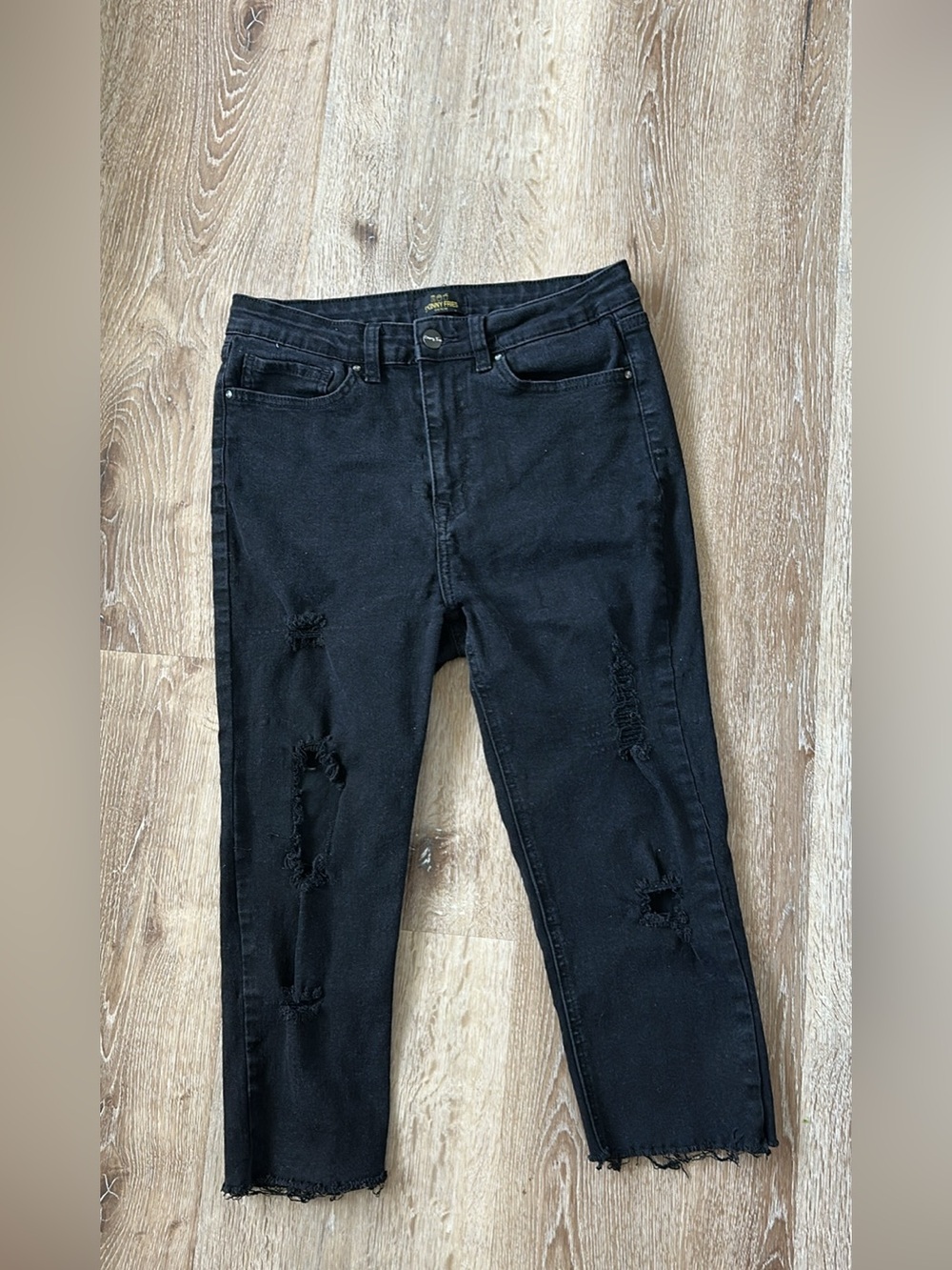 Black Distressed Women's Jeans WJ3
